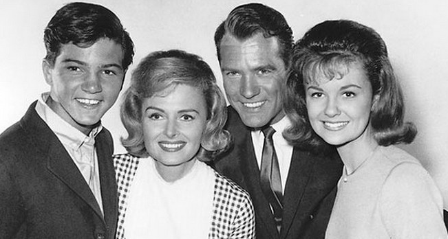 The 60s Official Site - The Donna Reed Show